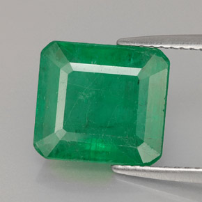 Émeraude vert naturelle taille émeraude, 4,15 ct, SI-I1