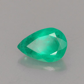 Émeraude vert naturelle en forme de poire, 0,61 ct, SI