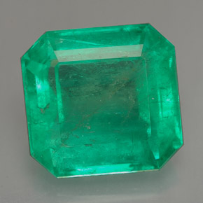 Émeraude vert naturelle taille émeraude, 13,13 ct, SI