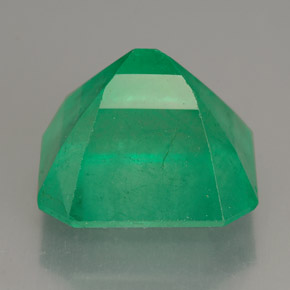 Émeraude vert naturelle taille émeraude, 14,03 ct, SI