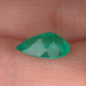 Émeraude vert naturelle en forme de poire, 1,40 ct, I1
