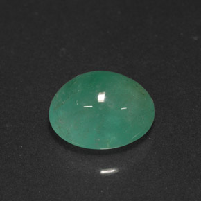 Émeraude vert naturelle coupe ovale, 2,02 ct, translucide
