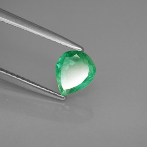 Émeraude vert naturelle en forme de poire, 0,67 ct, SI-I1