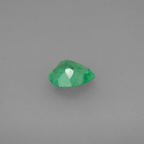 Émeraude vert naturelle en forme de poire, 0,67 ct, SI-I1