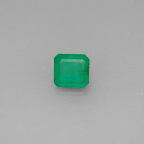 Émeraude vert naturelle taille émeraude, 0,48 ct, SI-I1