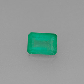 Émeraude vert naturelle taille émeraude, 0,37 ct, SI-I1