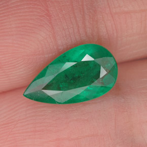 Émeraude Vert naturelle En forme de poire, 1.31 ct, SI-I1