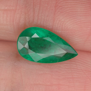 Émeraude Vert naturelle En forme de poire, 1.31 ct, SI-I1