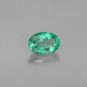 Émeraude vert naturelle coupe ovale, 0,49 ct, SI