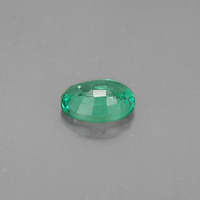 Émeraude vert naturelle coupe ovale, 0,55 ct, VS-SI