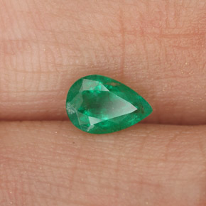 Émeraude vert naturelle en forme de poire, 0,41 ct, SI