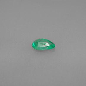 Émeraude Vert naturelle En forme de poire, 0.28 ct, VS-SI