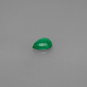 Émeraude Vert naturelle En forme de poire, 0.26 ct, VS-SI