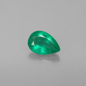 Émeraude Vert naturelle En forme de poire, 0.37 ct, VS-SI