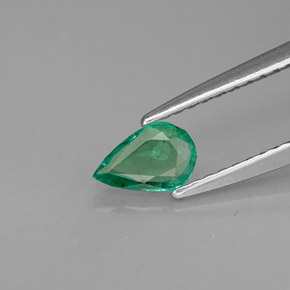 Émeraude Vert naturelle En forme de poire, 0.34 ct, VS-SI