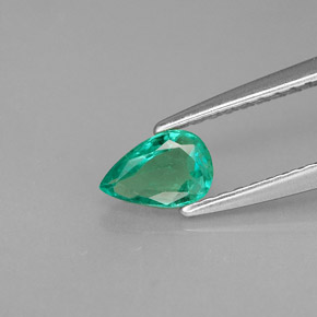Émeraude vert naturelle en forme de poire, 0,34 ct, VS-SI