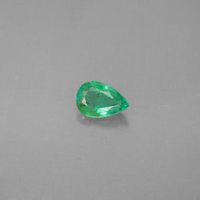 Émeraude vert naturelle en forme de poire, 0,31 ct, SI