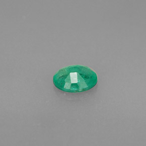 Émeraude vert naturelle coupe ovale, 0,32 ct, SI