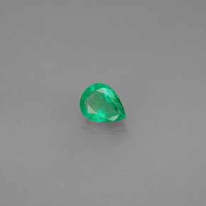 Émeraude vert naturelle en forme de poire, 0,30 ct, VS-SI