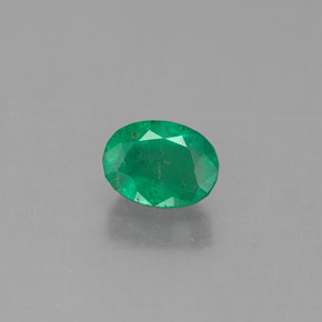 Émeraude Vert naturelle Coupe ovale, 0.56 ct, SI-I1