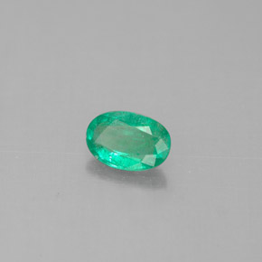 Émeraude vert naturelle coupe ovale, 0,38 ct, SI-I1