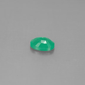 Émeraude Vert naturelle Coupe ovale, 0.45 ct, SI-I1