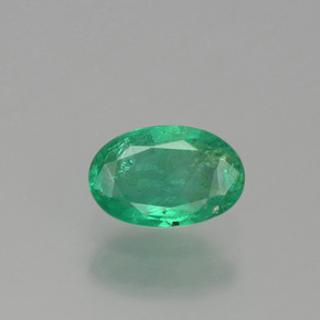 Émeraude vert naturelle coupe ovale, 0,41 ct, SI-I1