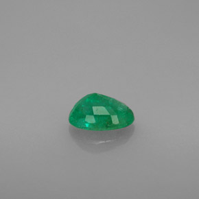 Émeraude vert naturelle coupe ovale, 0,45 ct, SI-I1