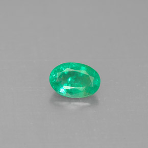 Émeraude vert naturelle coupe ovale, 0,45 ct, SI-I1