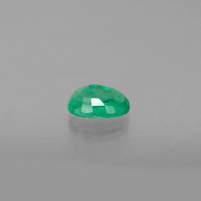 Émeraude vert naturelle coupe ovale, 0,47 ct, SI