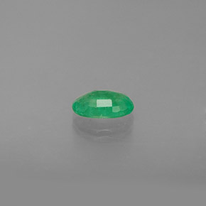 Émeraude vert naturelle coupe ovale, 0,40 ct, SI