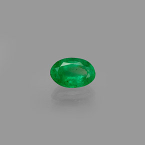 Émeraude Vert naturelle Coupe ovale, 0.38 ct, SI