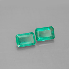 Achetez naturel ct vert émeraude gems, taille émeraude, en provenance colombie chez gemselect. en stock, livraison internationale!
