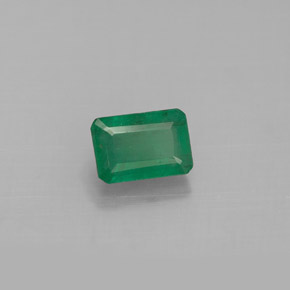 Émeraude vert naturelle taille émeraude, 0,63 ct, SI-I1
