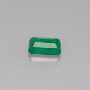 Émeraude vert naturelle taille émeraude, 0,50 ct, SI-I1