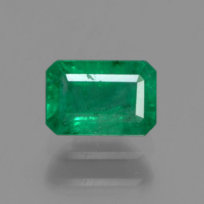 Émeraude vert naturelle taille émeraude, 0,60 ct, SI-I1