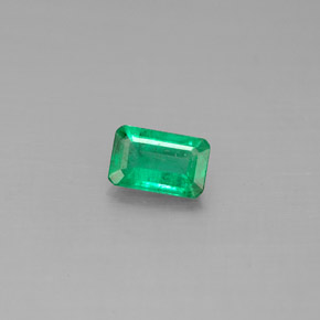 Émeraude vert naturelle taille émeraude, 0,41 ct, SI