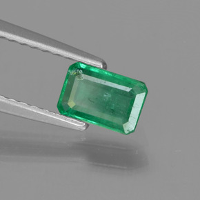 Émeraude vert naturelle taille émeraude, 0,53 ct, SI-I1