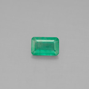 Émeraude vert naturelle taille émeraude, 0,47 ct, SI-I1