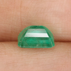 Émeraude vert naturelle taille émeraude, 1,08 ct, SI-I1