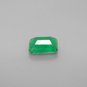 Émeraude vert naturelle taille émeraude, 0,99 ct, VS-SI