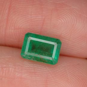 Émeraude vert naturelle taille émeraude, 1,09 ct, SI-I1
