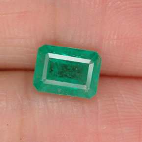 Émeraude vert naturelle taille émeraude, 1,11 ct, SI-I1