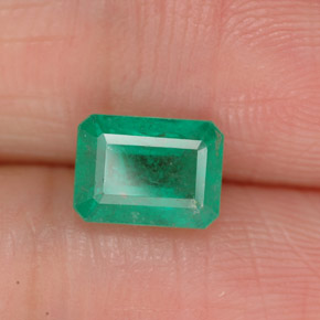 Émeraude vert naturelle taille émeraude, 1,11 ct, SI-I1