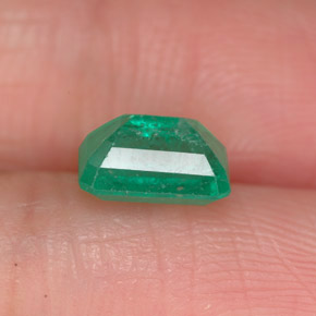 Émeraude vert naturelle taille émeraude, 1,11 ct, SI-I1