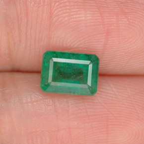 Émeraude Vert naturelle Taille émeraude, 1.12 ct, SI-I1