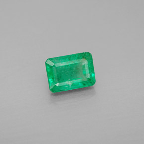 Émeraude vert naturelle taille émeraude, 1,18 ct, VS-SI