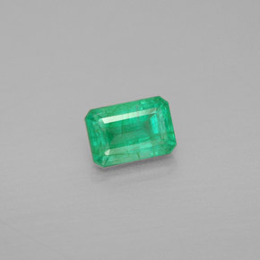 Émeraude vert naturelle taille émeraude, 1,03 ct, SI