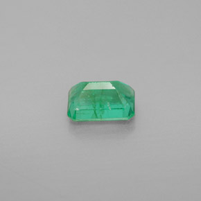 Émeraude vert naturelle taille émeraude, 1,03 ct, SI