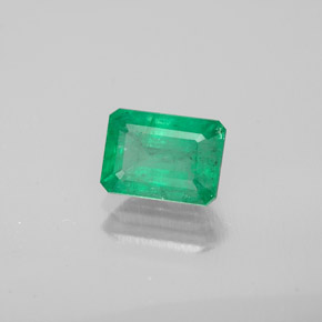 Émeraude vert naturelle taille émeraude, 0,95 ct, VS-SI
